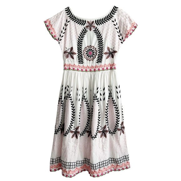 Lovely Alex.Max Boho Hand Embroidered Floral White Cotton Dress S/M EPC - Picture 2 of 10